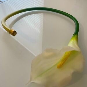 Calla Lily Choker